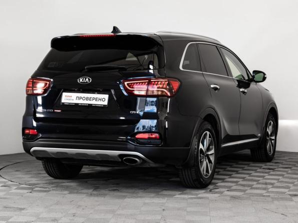 Kia Sorento III Prime Рестайлинг с пробегом 2018 года, цена 2 899 000 рублей, 131051 км, внедорожник, Автокод Объявления