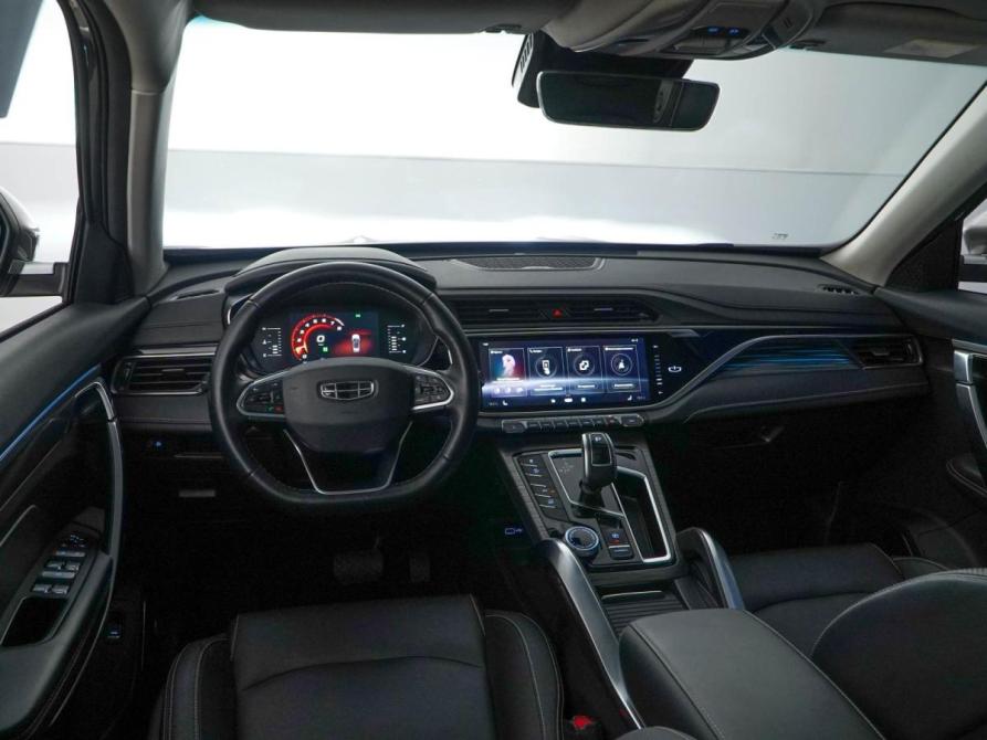 Geely Atlas Pro Москва  - изображение 6