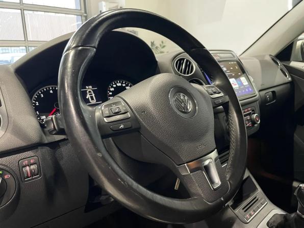 Volkswagen Tiguan I Рестайлинг с пробегом 2014 года, цена 1 155 000 рублей, 279174 км, внедорожник, Автокод Объявления
