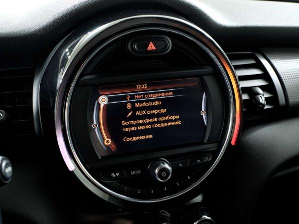 Mini Hatch III (F55/F56) с пробегом 2016 года, цена 1 468 000 рублей, 85786 км, хэтчбек, Автокод Объявления
