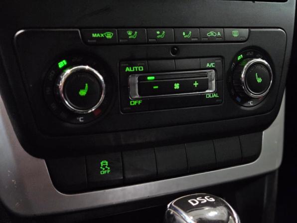 Skoda Yeti I с пробегом 2013 года, цена 1 020 000 рублей, 149900 км, внедорожник, Автокод Объявления
