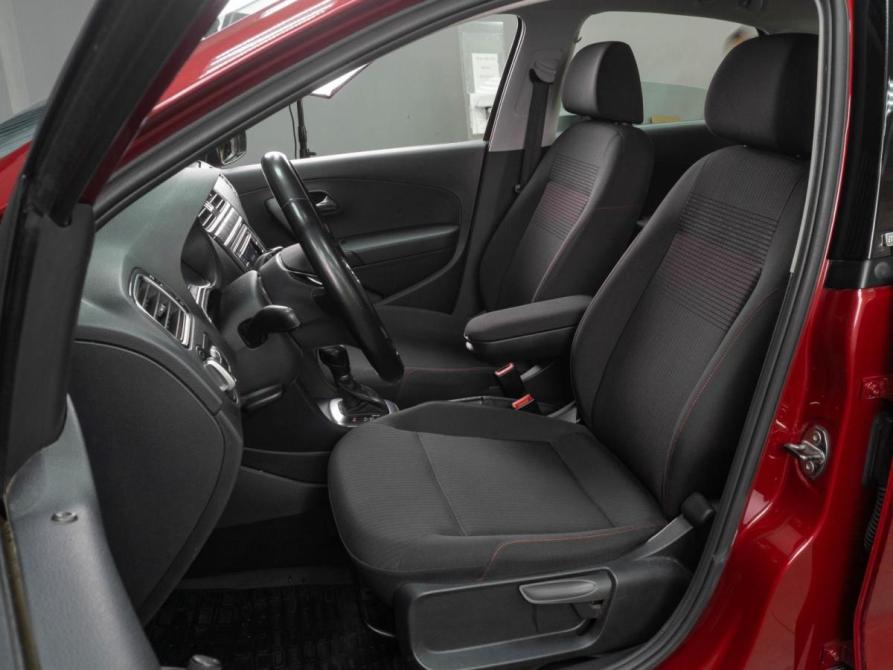Volkswagen Polo V Рестайлинг Тюмень  - изображение 10
