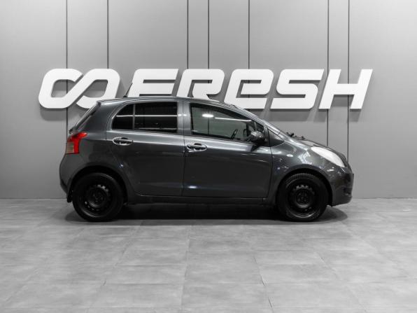 Toyota Yaris II с пробегом 2008 года, цена 590 000 рублей, 169872 км, хэтчбек, Автокод Объявления
