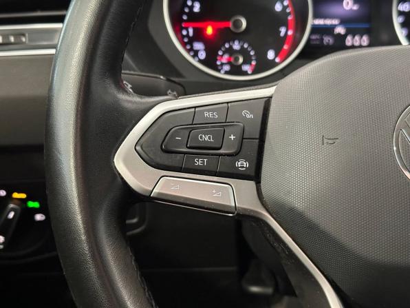 Volkswagen Tiguan II Рестайлинг с пробегом 2022 года, цена 3 087 000 рублей, 65825 км, внедорожник, Автокод Объявления