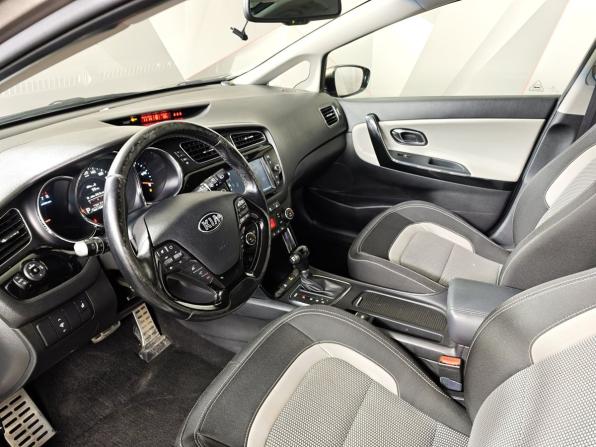 Kia Ceed II с пробегом 2015 года, цена 1 219 000 рублей, 150857 км, универсал, Автокод Объявления