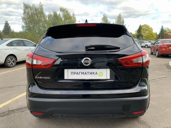 Nissan Qashqai II с пробегом 2017 года, цена 1 790 000 рублей, 111815 км, внедорожник, Автокод Объявления