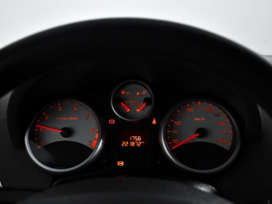 Peugeot 207 I Санкт-Петербург  - изображение 18