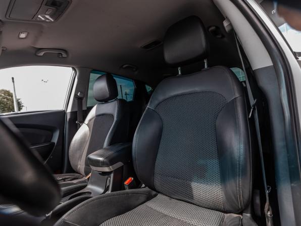 Hyundai ix35 I с пробегом 2013 года, цена 995 000 рублей, 221466 км, внедорожник, Автокод Объявления