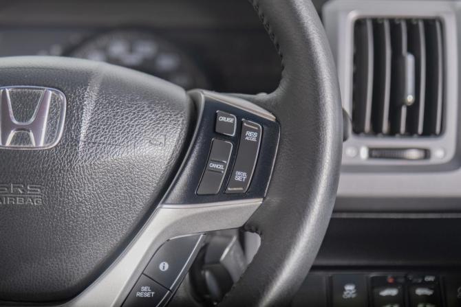 Honda Stepwgn IV Рестайлинг с пробегом 2013 года, цена 1 689 000 рублей, 171600 км, минивэн, Автокод Объявления