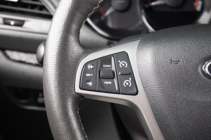 Lada (ВАЗ) Vesta I с пробегом 2021 года, цена 1 189 000 рублей, 72600 км, седан, Автокод Объявления