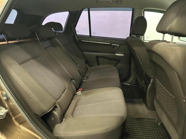 Hyundai Santa Fe II Рестайлинг с пробегом 2012 года, цена 1 180 000 рублей, 280720 км, внедорожник, Автокод Объявления