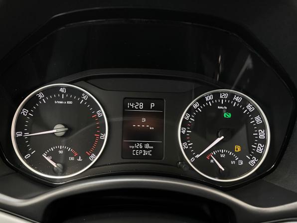 Skoda Octavia II (A5) Рестайлинг с пробегом 2011 года, цена 994 000 рублей, 183444 км, лифтбек, Автокод Объявления