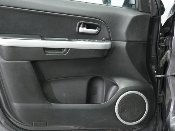 Suzuki Grand Vitara II Рестайлинг с пробегом 2010 года, цена 1 035 000 рублей, 175000 км, внедорожник, Автокод Объявления