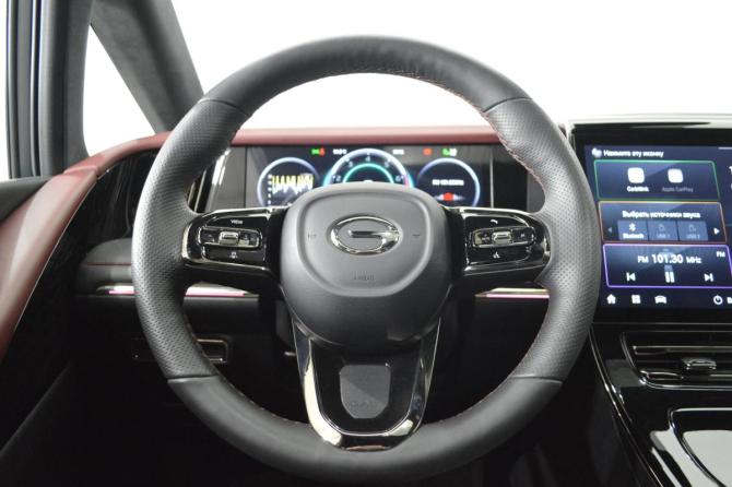 GAC M8 с пробегом 2024 года, цена 5 100 000 рублей, 4000 км, минивэн, Автокод Объявления