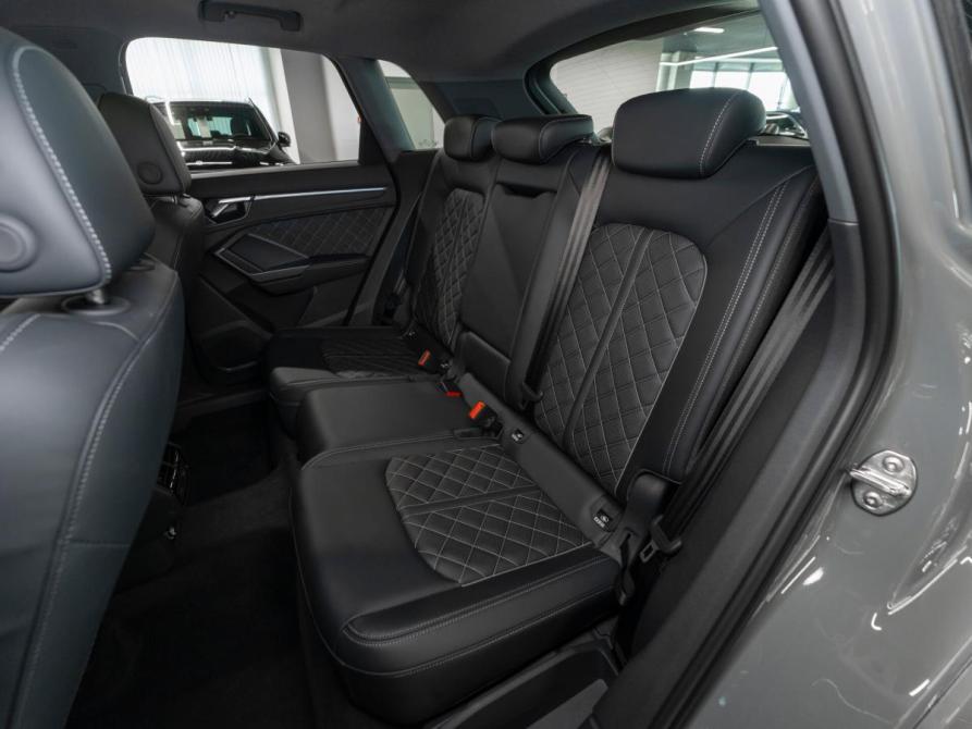 Audi Q3 II (F3) Москва  - изображение 13