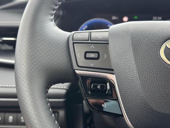 Toyota Camry IX (XV80) China Market с пробегом 2026 года, цена 4 220 000 рублей, 10 км, седан, Автокод Объявления