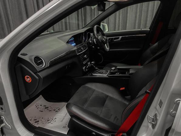 Mercedes-Benz C-Класс III (W204) Рестайлинг с пробегом 2013 года, цена 1 180 000 рублей, 135000 км, универсал, Автокод Объявления