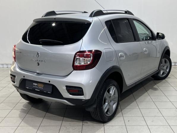 Renault Sandero II Рестайлинг с пробегом 2019 года, цена 1 155 000 рублей, 70931 км, хэтчбек, Автокод Объявления