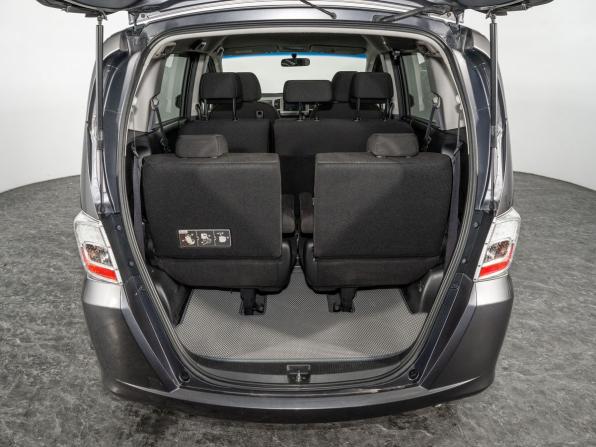 Honda Freed I Рестайлинг с пробегом 2012 года, цена 1 050 500 рублей, 127940 км, компактвэн, Автокод Объявления