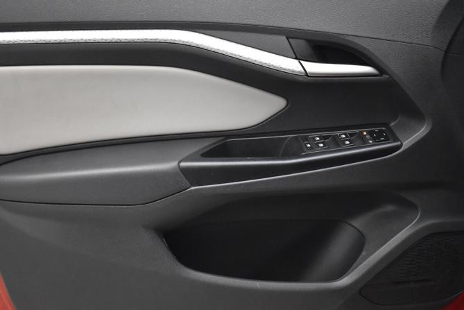 Lada (ВАЗ) Vesta I с пробегом 2018 года, цена 1 050 000 рублей, 130164 км, универсал, Автокод Объявления