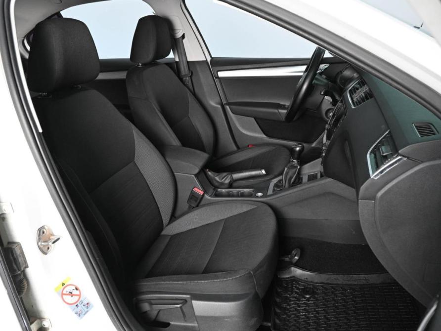 Skoda Octavia III (A7) Рестайлинг Ростов-на-Дону  - изображение 8