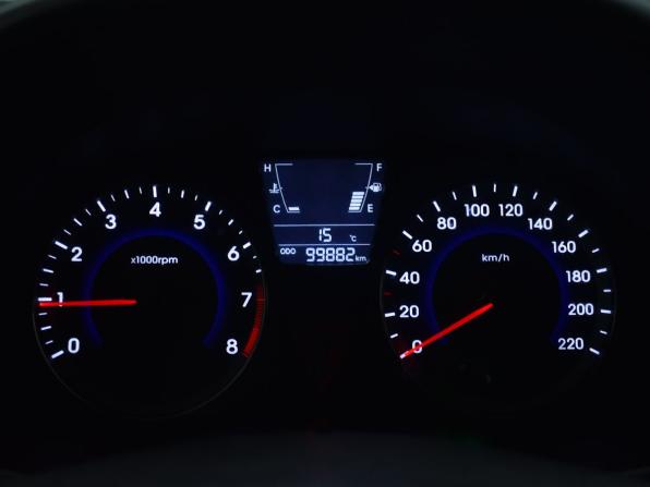 Hyundai Solaris I с пробегом 2013 года, цена 814 995 рублей, 99881 км, хэтчбек, Автокод Объявления