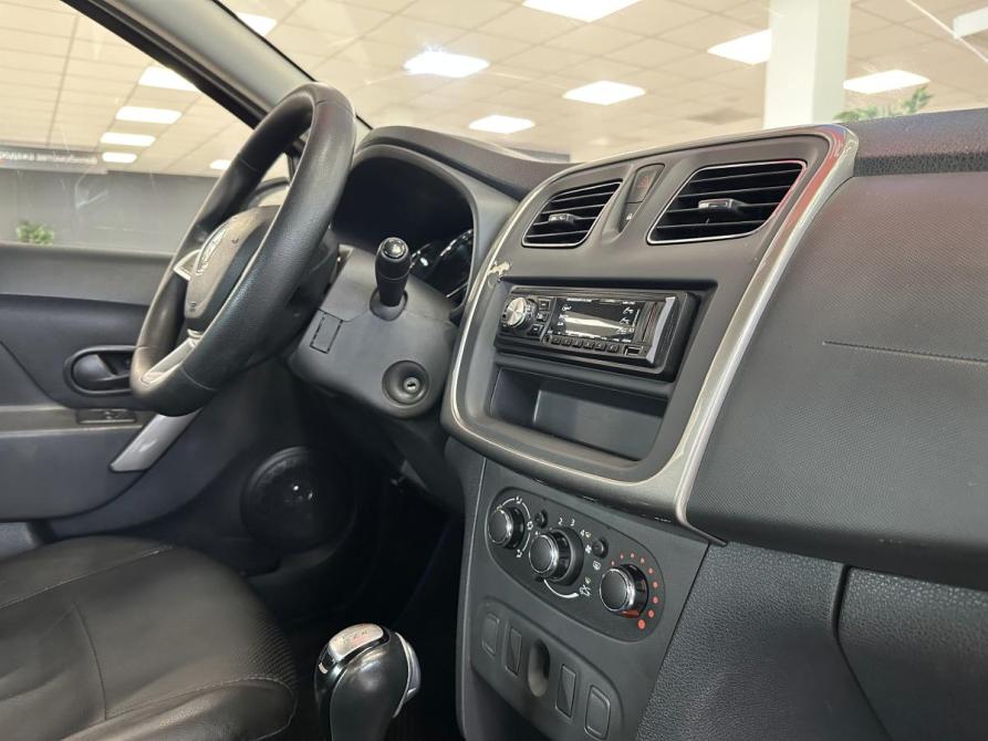 Renault Logan II Рестайлинг Москва  - изображение 12