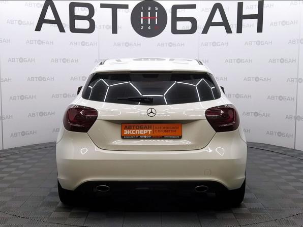Mercedes-Benz A-Класс III (W176) с пробегом 2013 года, цена 1 199 000 рублей, 204000 км, хэтчбек, Автокод Объявления