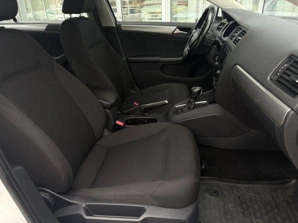 Volkswagen Jetta VI Рестайлинг с пробегом 2016 года, цена 1 097 000 рублей, 193321 км, седан, Автокод Объявления