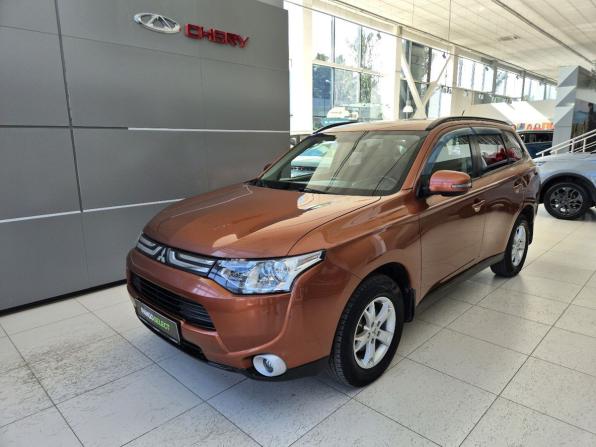 Mitsubishi Outlander III с пробегом 2012 года, цена 1 099 000 рублей, 255159 км, внедорожник, Автокод Объявления
