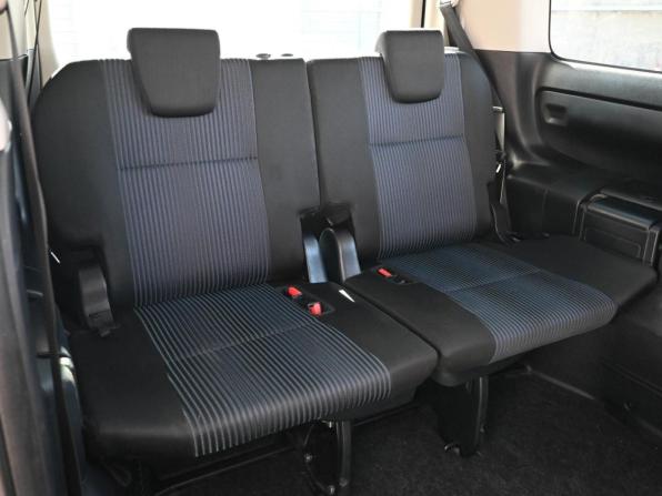 Toyota Voxy III (R80) с пробегом 2016 года, цена 1 999 000 рублей, 130778 км, минивэн, Автокод Объявления