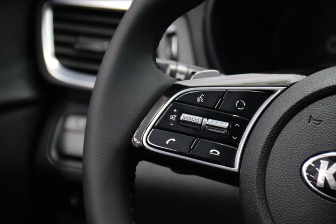 Kia Optima IV с пробегом 2018 года, цена 2 075 170 рублей, 94236 км, седан, Автокод Объявления