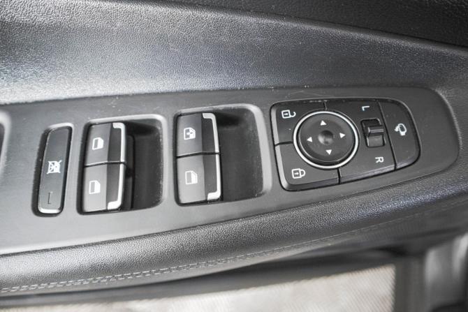 Hyundai Santa Fe IV с пробегом 2019 года, цена 2 999 000 рублей, 101174 км, внедорожник, Автокод Объявления