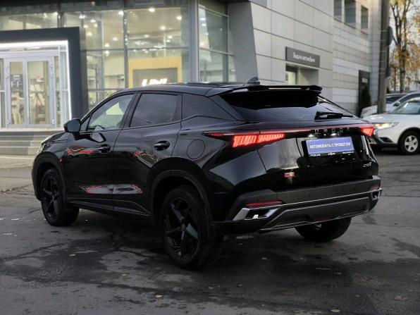 Omoda C5 I с пробегом 2023 года, цена 1 629 000 рублей, 62006 км, внедорожник, Автокод Объявления