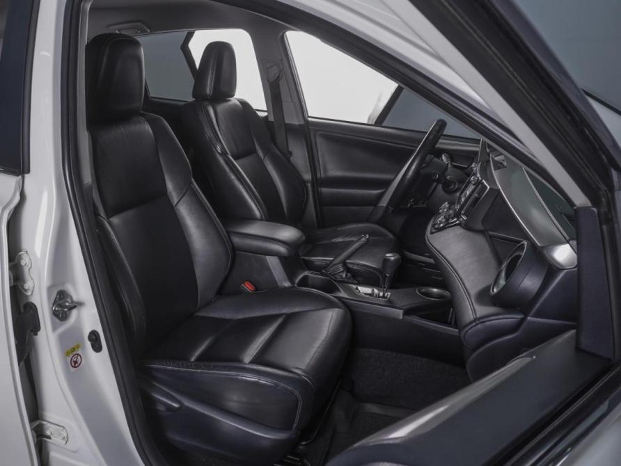 Toyota RAV4 IV (XA40) Ростов-на-Дону  - изображение 8