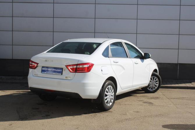 Lada (ВАЗ) Vesta I с пробегом 2017 года, цена 745 000 рублей, 134189 км, седан, Автокод Объявления