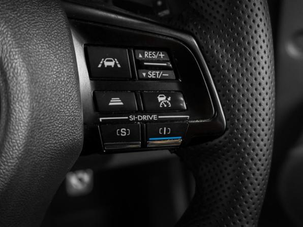 Subaru Levorg I с пробегом 2015 года, цена 1 599 000 рублей, 122320 км, универсал, Автокод Объявления