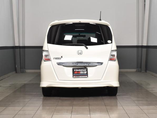 Honda Freed I Рестайлинг с пробегом 2012 года, цена 1 254 997 рублей, 126841 км, компактвэн, Автокод Объявления