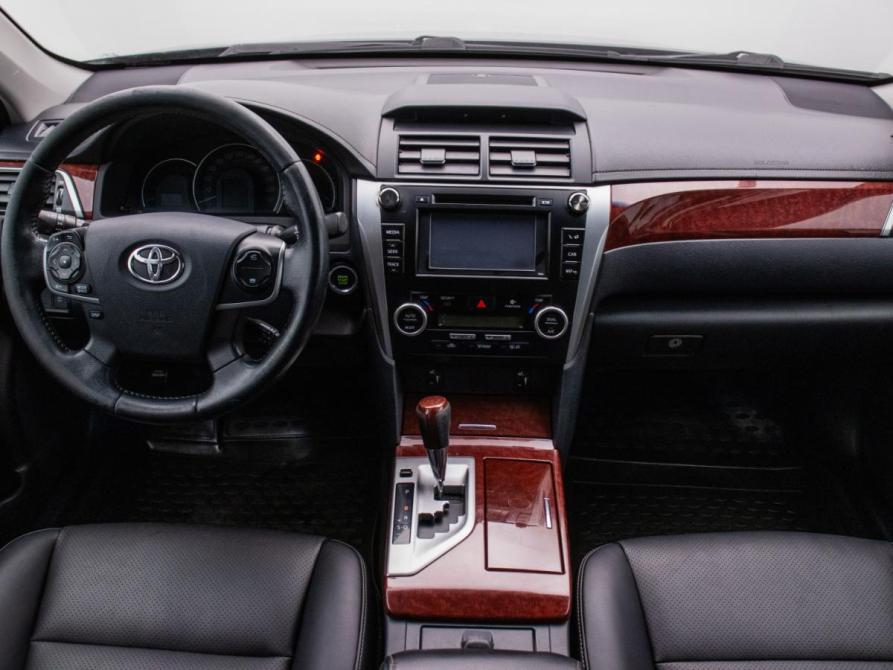 Toyota Camry VII (XV50) Москва  - изображение 14