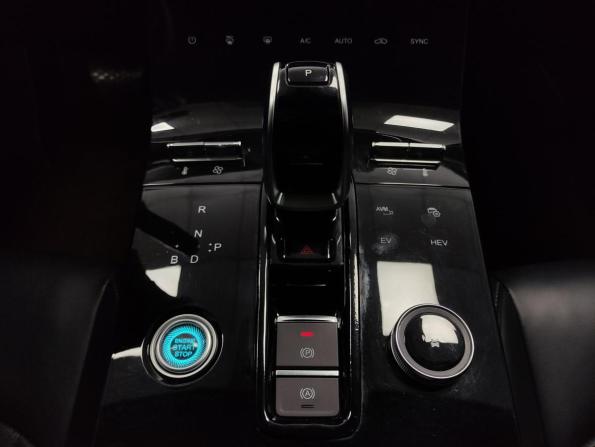 Chery Tiggo 8 Pro e+ с пробегом 2022 года, цена 2 250 000 рублей, 30375 км, внедорожник, Автокод Объявления