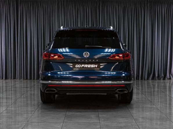 Volkswagen Touareg III с пробегом 2019 года, цена 5 999 000 рублей, 105216 км, внедорожник, Автокод Объявления