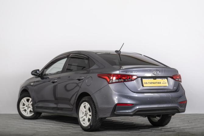Hyundai Solaris II с пробегом 2017 года, цена 1 399 000 рублей, 88700 км, седан, Автокод Объявления