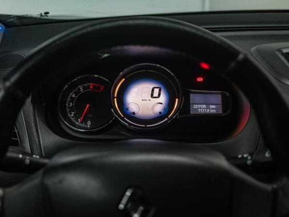 Renault Fluence I Рестайлинг с пробегом 2014 года, цена 729 000 рублей, 221131 км, седан, Автокод Объявления