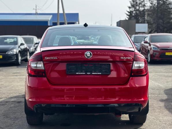 Skoda Rapid I Рестайлинг с пробегом 2018 года, цена 1 300 000 рублей, 175000 км, лифтбек, Автокод Объявления
