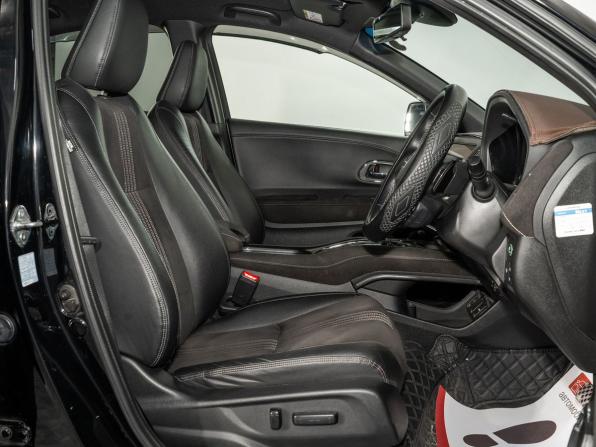 Honda Vezel I Рестайлинг с пробегом 2019 года, цена 1 790 000 рублей, 100647 км, внедорожник, Автокод Объявления