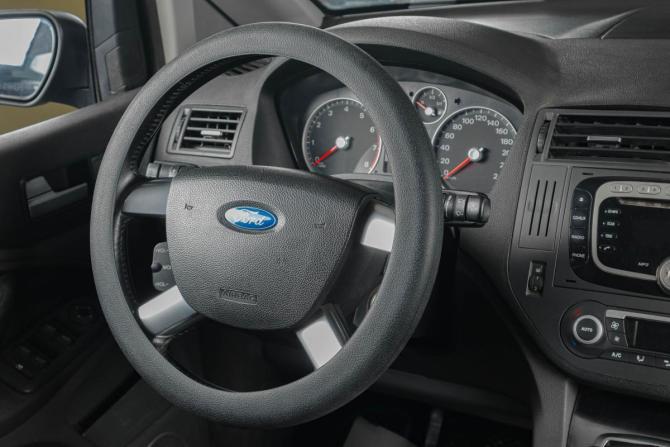 Ford C-MAX I Рестайлинг с пробегом 2007 года, цена 529 000 рублей, 281000 км, компактвэн, Автокод Объявления