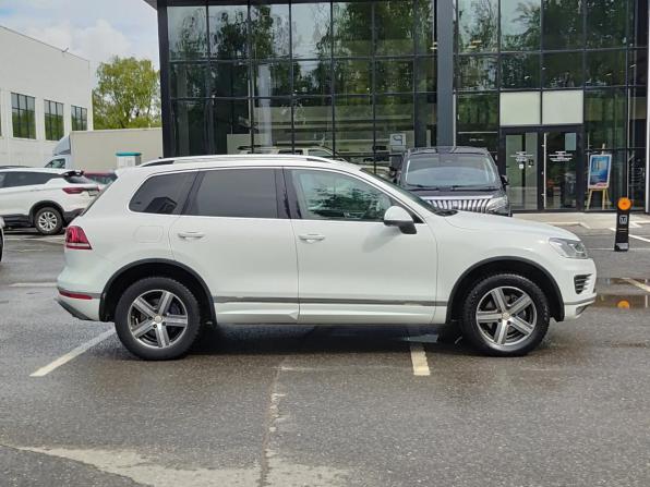 Volkswagen Touareg II Рестайлинг с пробегом 2016 года, цена 2 886 000 рублей, 126061 км, внедорожник, Автокод Объявления