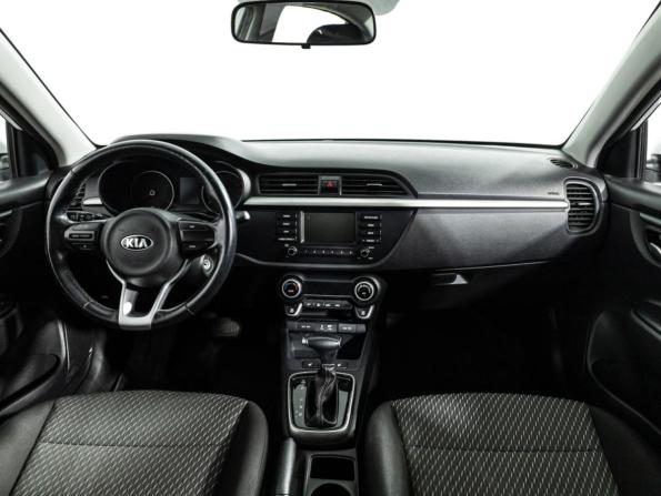 Kia Rio IV с пробегом 2018 года, цена 1 369 700 рублей, 62204 км, седан, Автокод Объявления