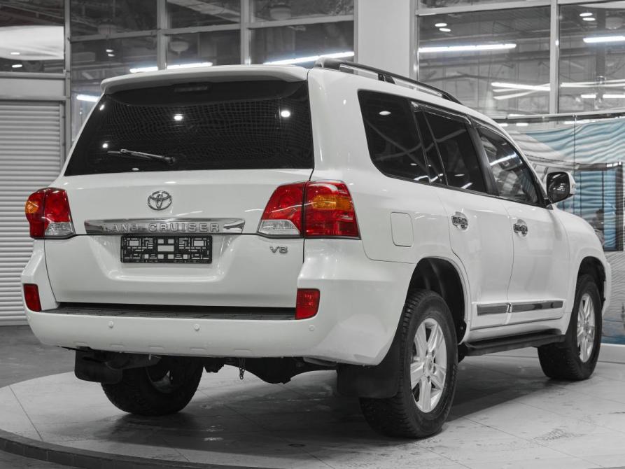 Toyota Land Cruiser 200 Series Рестайлинг 1 Москва  - изображение 6