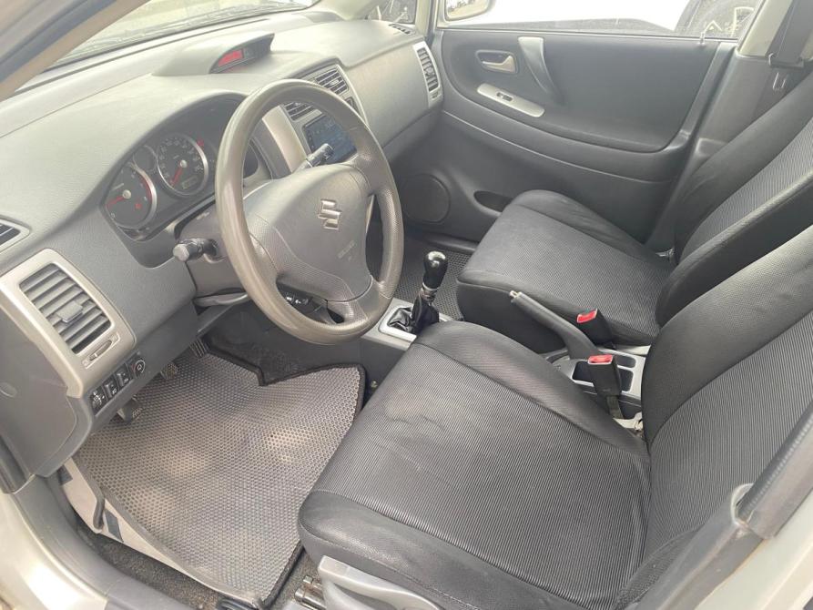 Suzuki Liana I Курган  - изображение 7